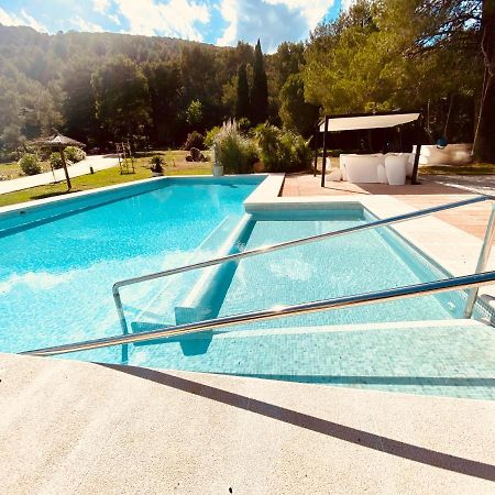 Private Villas Puerto Pollensa For Family Groups, Private Mountain Ideal For Runners, Trailers, Hikers, It Is Approximately 3 Minute Walk From The Beach Eksteriør bilde