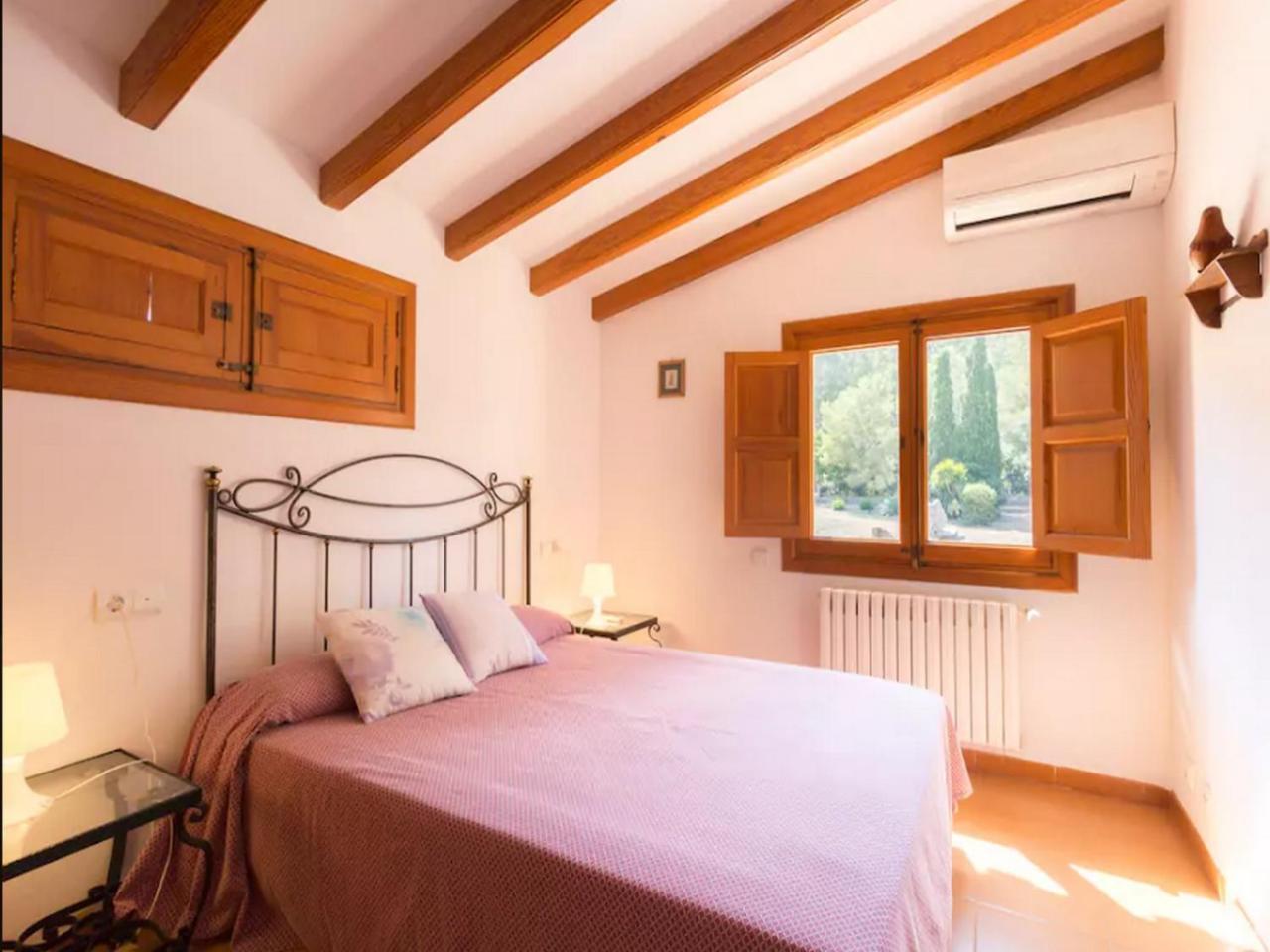 Private Villas Puerto Pollensa For Family Groups, Private Mountain Ideal For Runners, Trailers, Hikers, It Is Approximately 3 Minute Walk From The Beach Eksteriør bilde